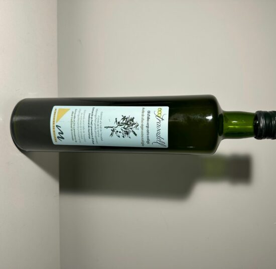 Organic extra virgin olive oil